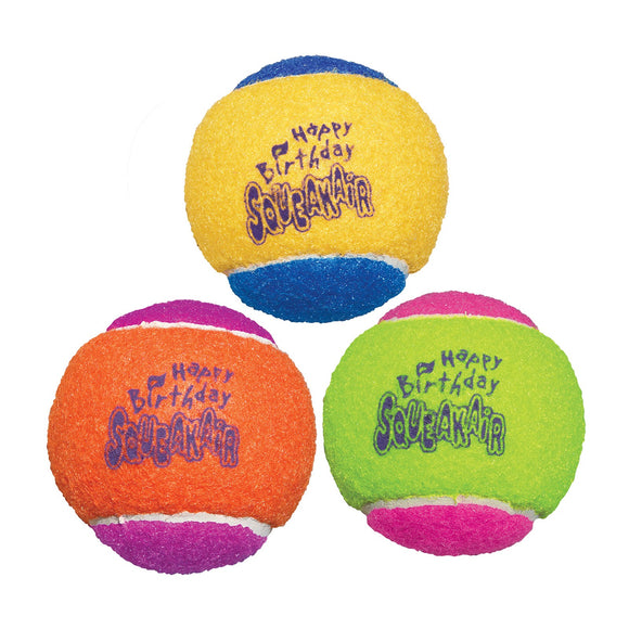 KONG AIRDOG BIRTHDAY BALLS 3 PACK MEDIUM