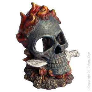 AQUA ONE ORNAMENT SKULL WITH FIRE & KNIFE