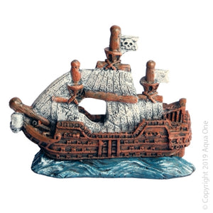 AQUA ONE ORNAMENT MINI PIRATE SHIP